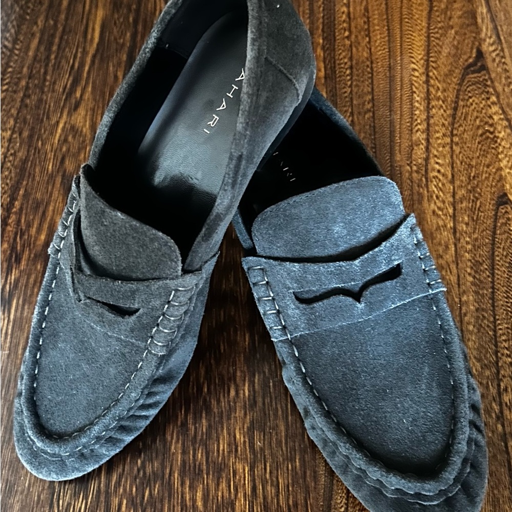 Tahari Gray Suede Loafers